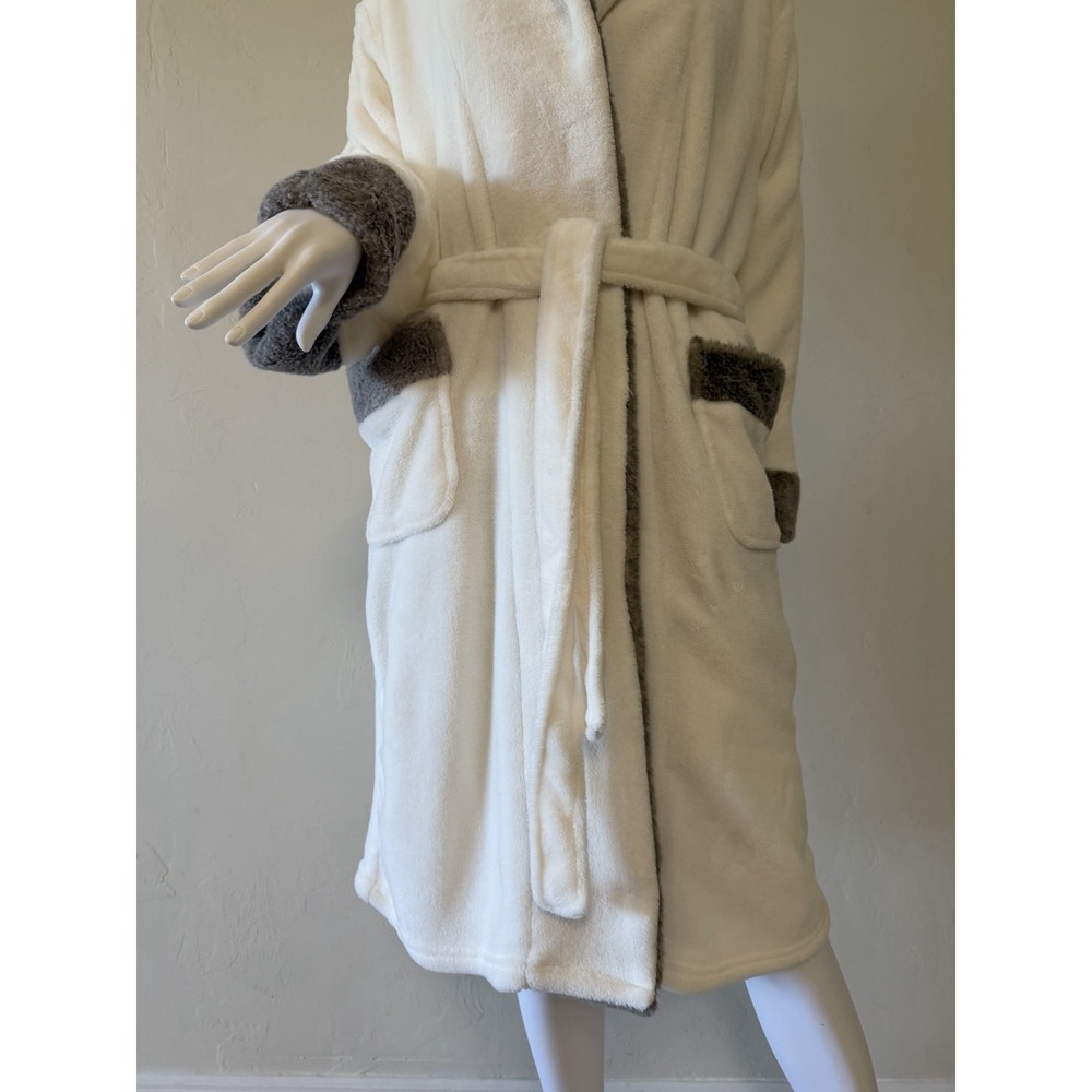 Soft White And Gray Plush Fleece Hooded Robe S/M Women's Fur Trim Belted Pockets - Picture 5 of 13